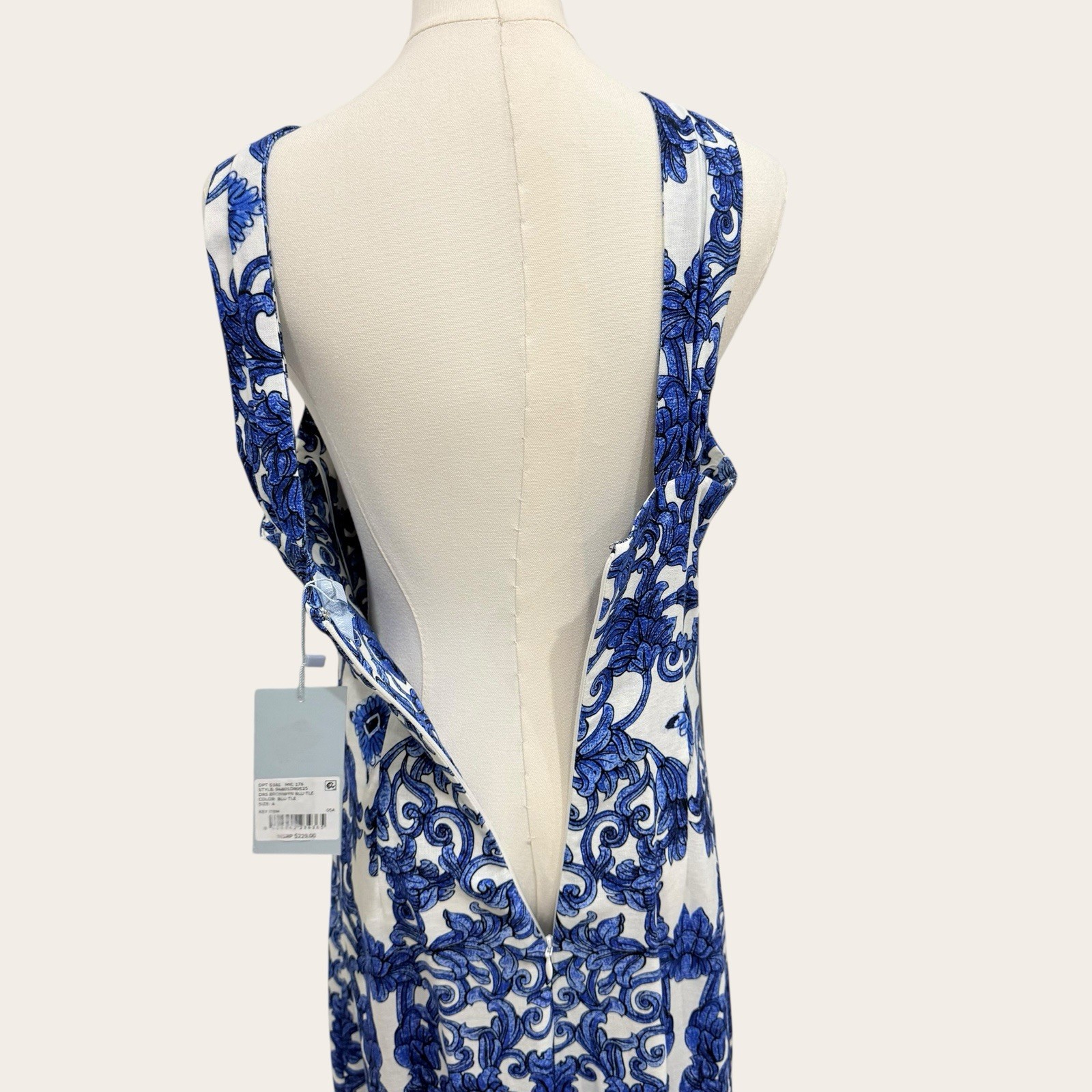 Antonio Melani Bronwyn Blue Tile Print Linen Blend A-Line Halter Maxi Dress SZ 4