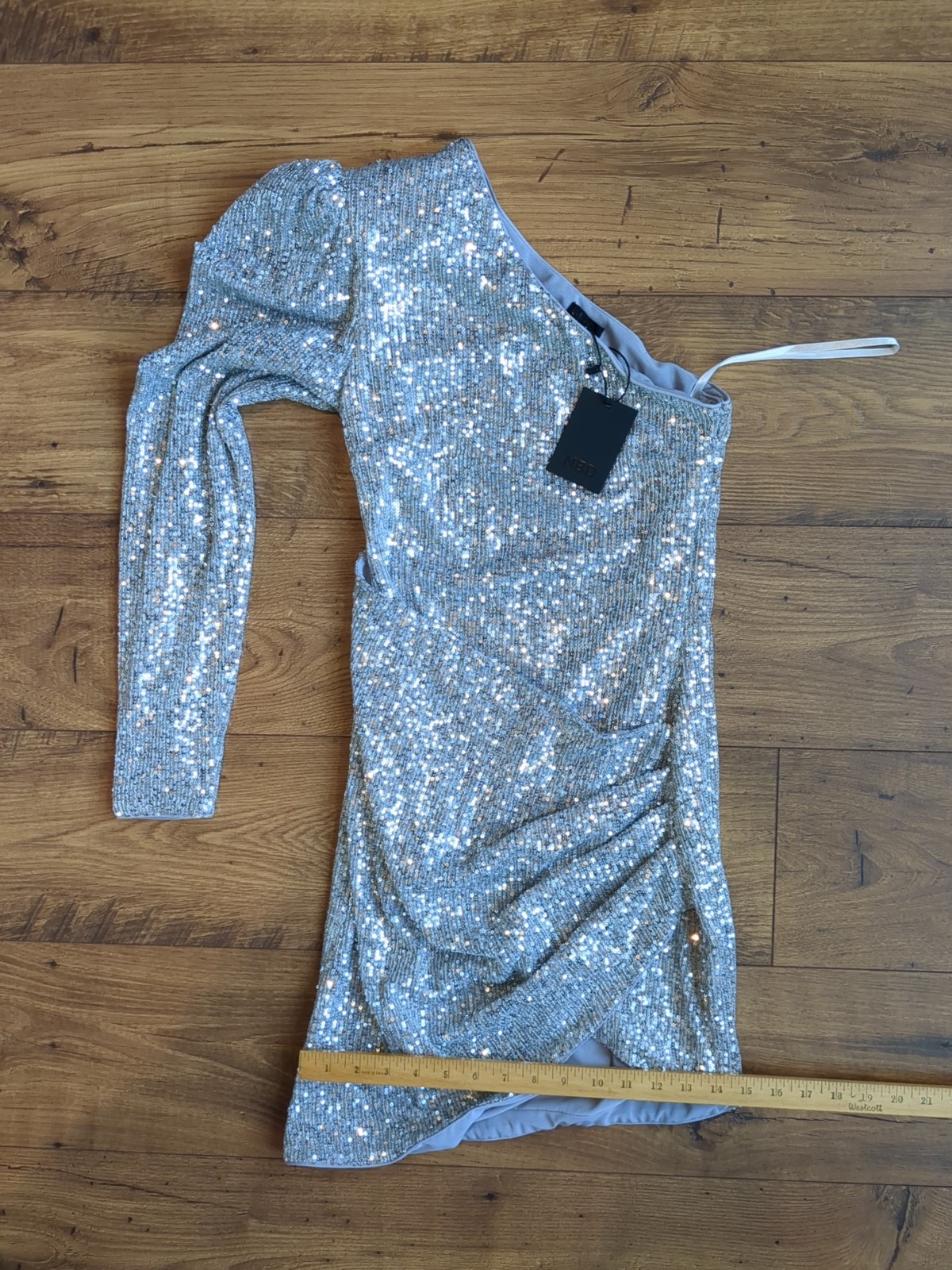 NBD Womens M Silver Sequin One Shoulder Long Sleeve Mini Dress READ