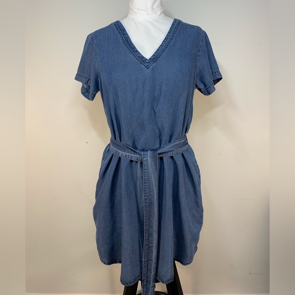 Silver Jeans Blue Lyocell Chambray V-Neck Midi Dress – Size Large
