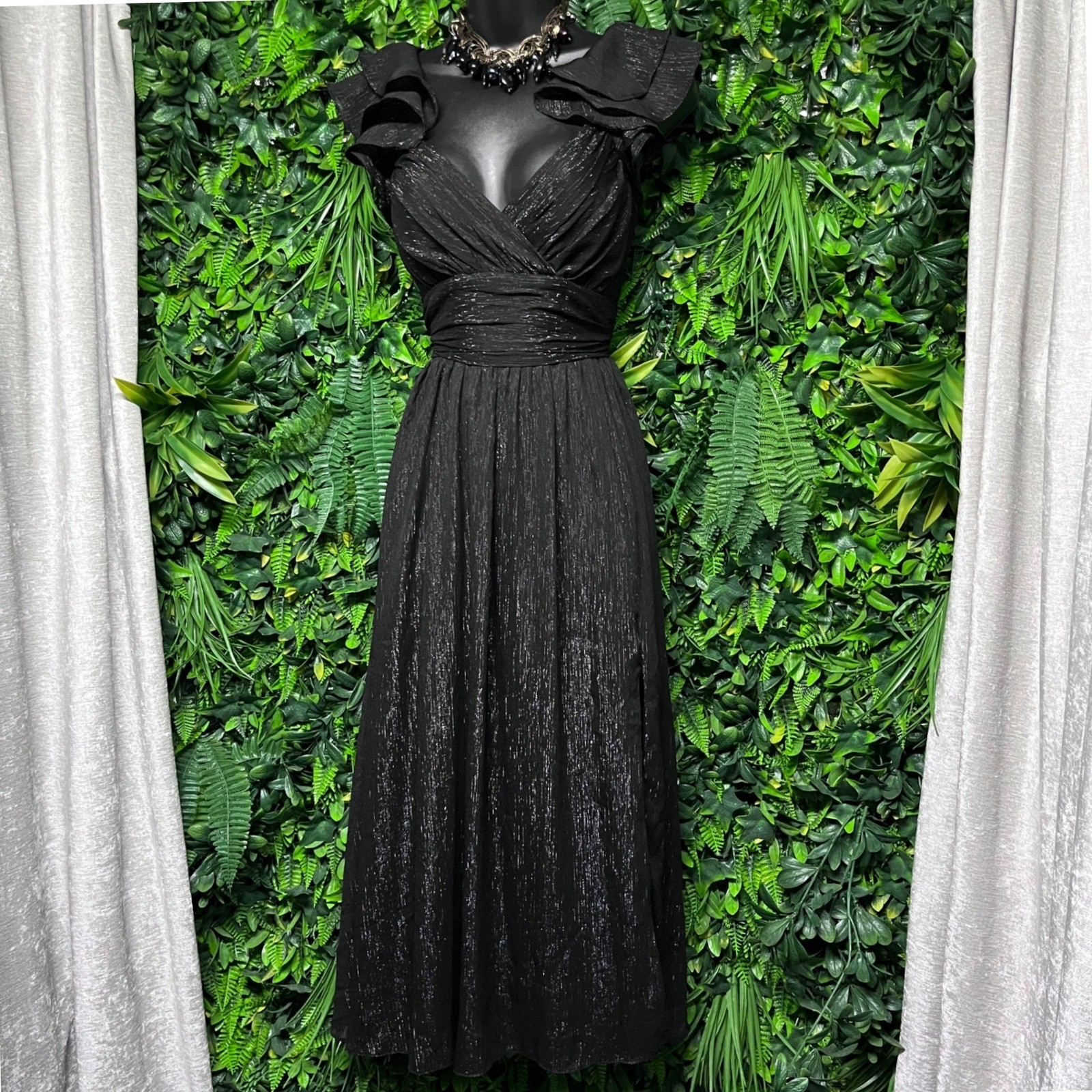Francesca’s Melliny Dress Small Black Metallic Ruffle Midi Coccktail 4088 NWT
