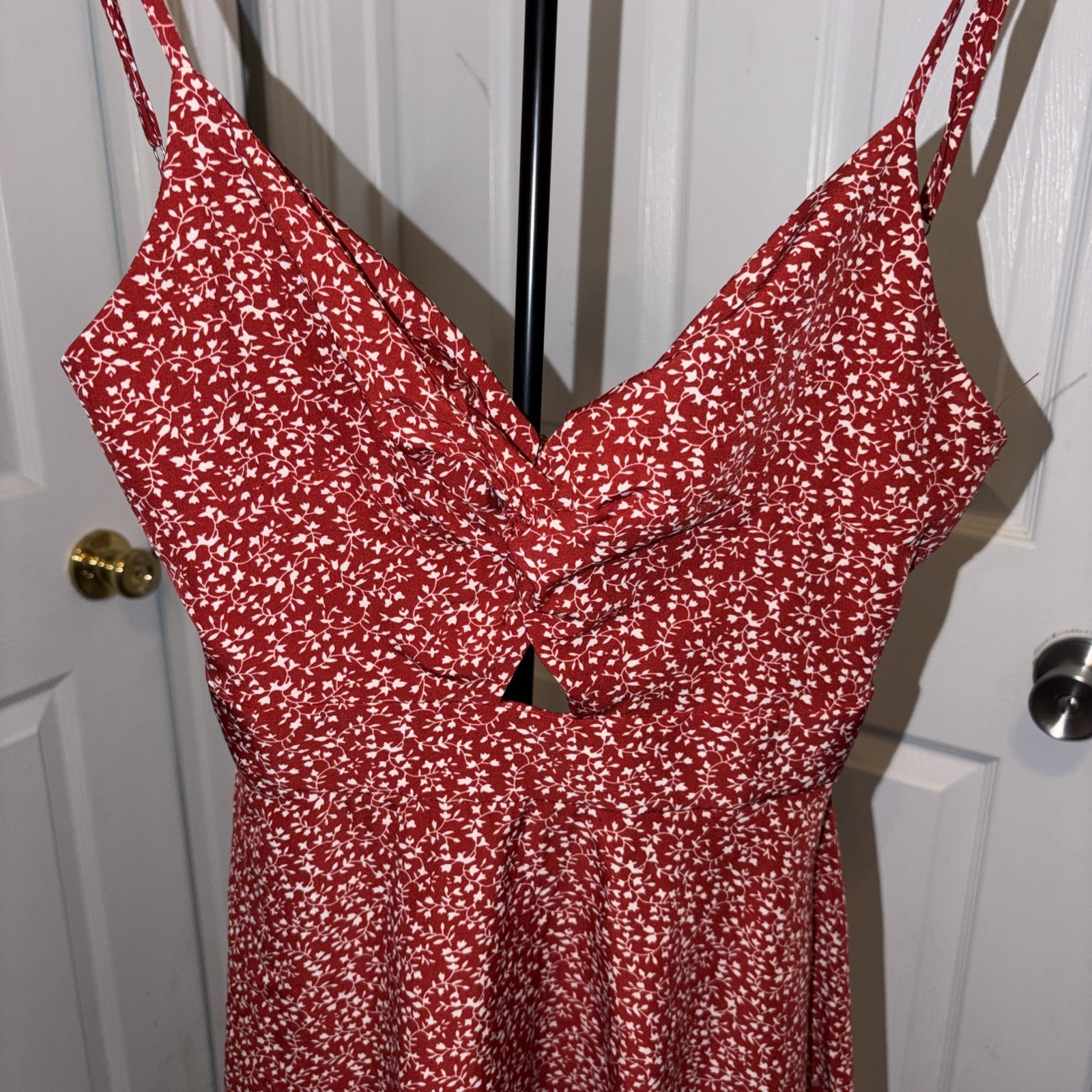 Ditsy Floral Twist Front Cut Out Mini Sundress Tie Back Boho SHEIN Med Festival