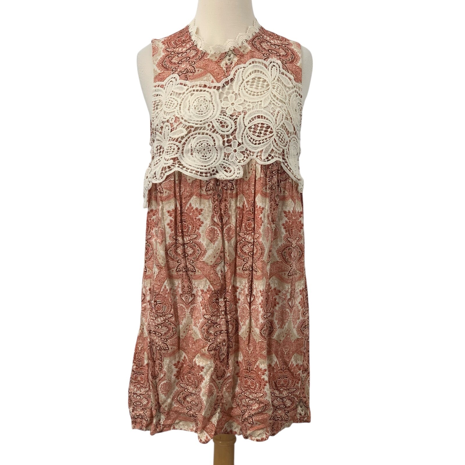 Blu Pepper Sleeveless Floral Mini Dress Crochet Lace Overlay Cream Burgundy L