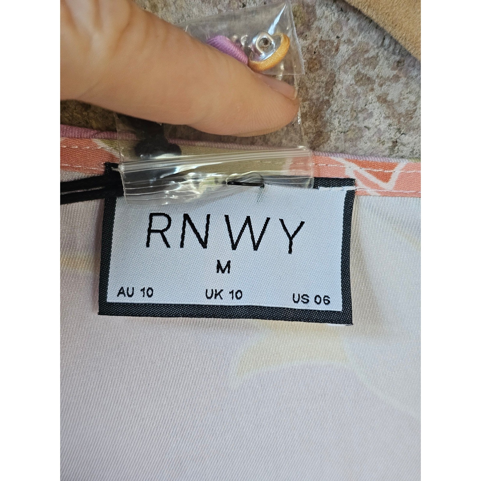 RNWY Sage Mindy Rapture Dress Multi Floral Print V Neck Button Front Medium new