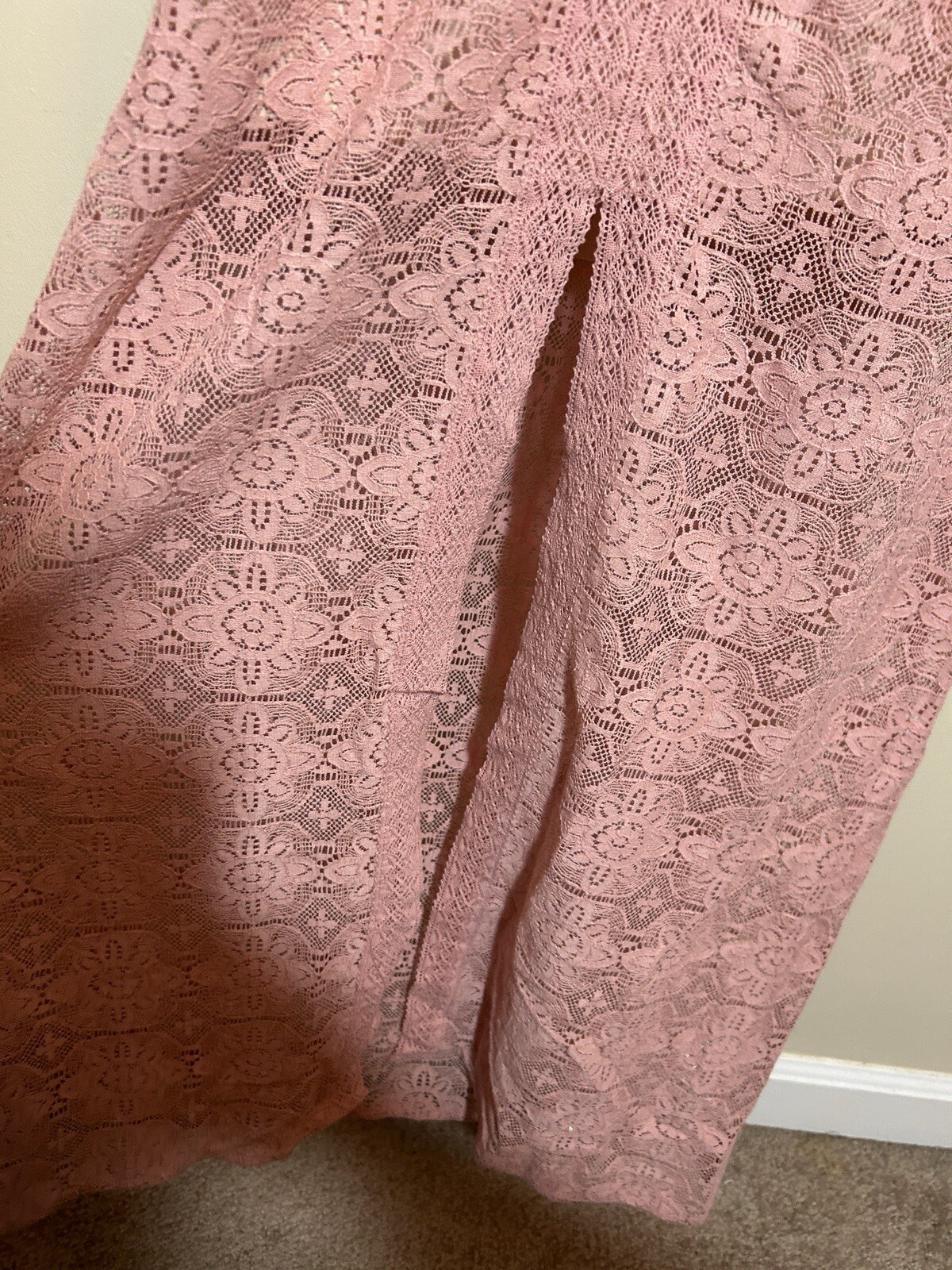 NWT Guess Size 2 Emery Pink Lace Halter Front Slit Evening Long Maxi Dress Boho