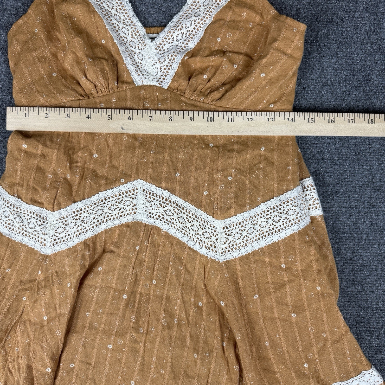 American Eagle Tan and Cream Babydoll Dress Size Small
