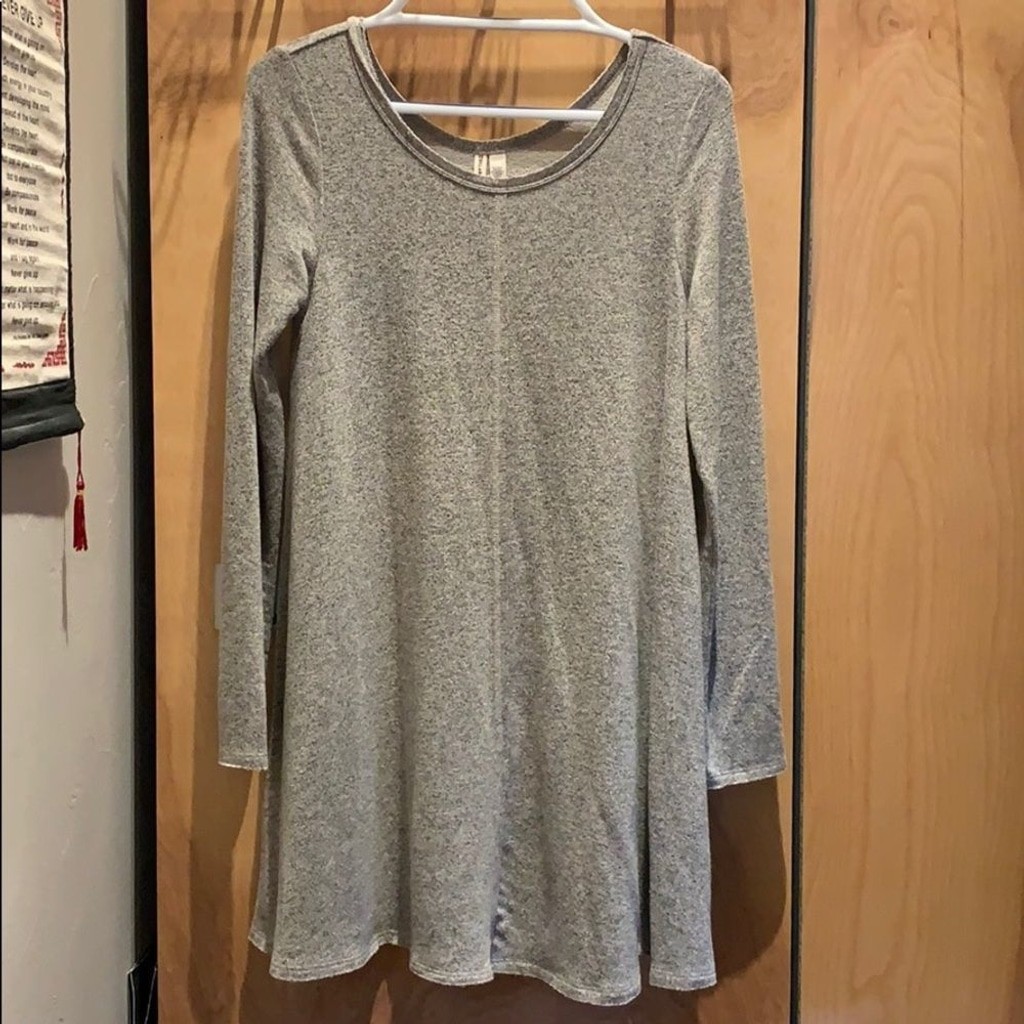 EUC Billabong dress Women’s size Large