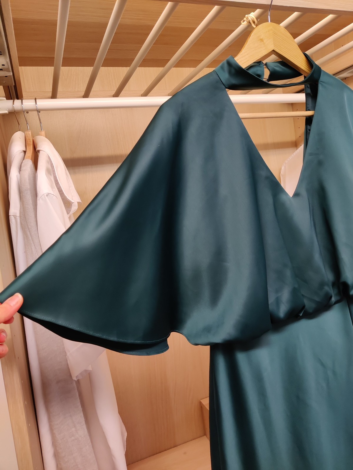 BNWT COAST DRESS UK 12 MAXI GREEN OCCASION FORMAL CAPE KRIS SATIN WOMEN RRP £169