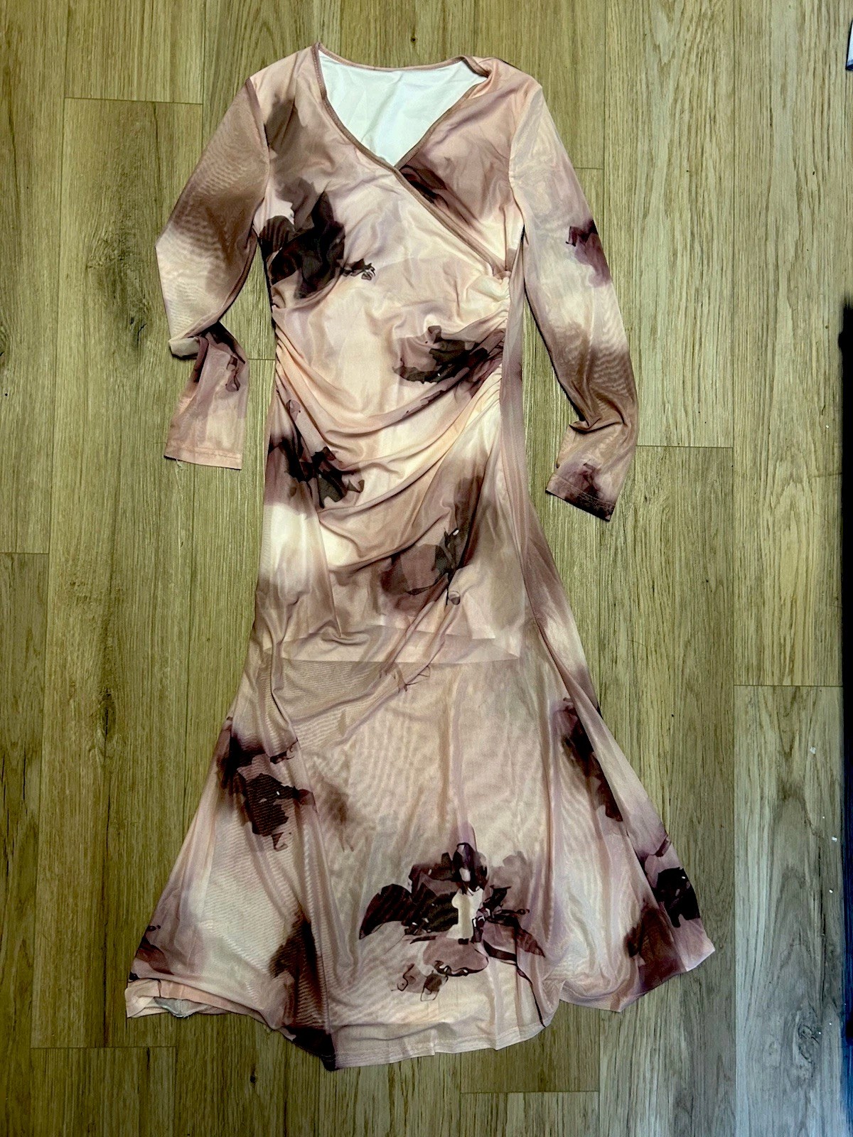 Size S Pink lined Body Con Dress Mesh Overlay Long Sleeved floral Spring Chic