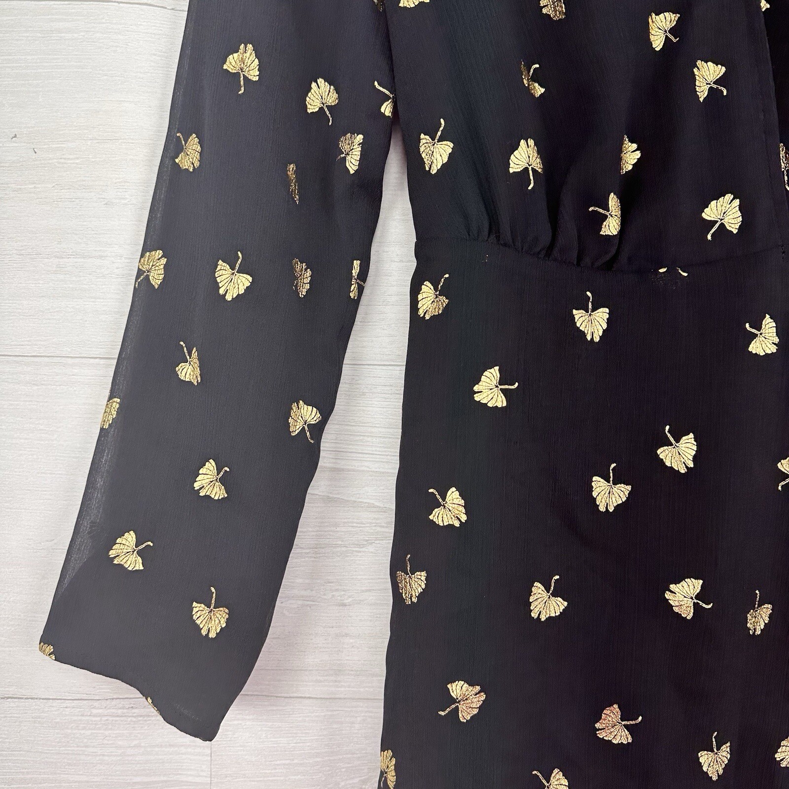 & Other Stories Mini Wrap Dress Size 0 Black Gold Leaves Long Sleeve Twee
