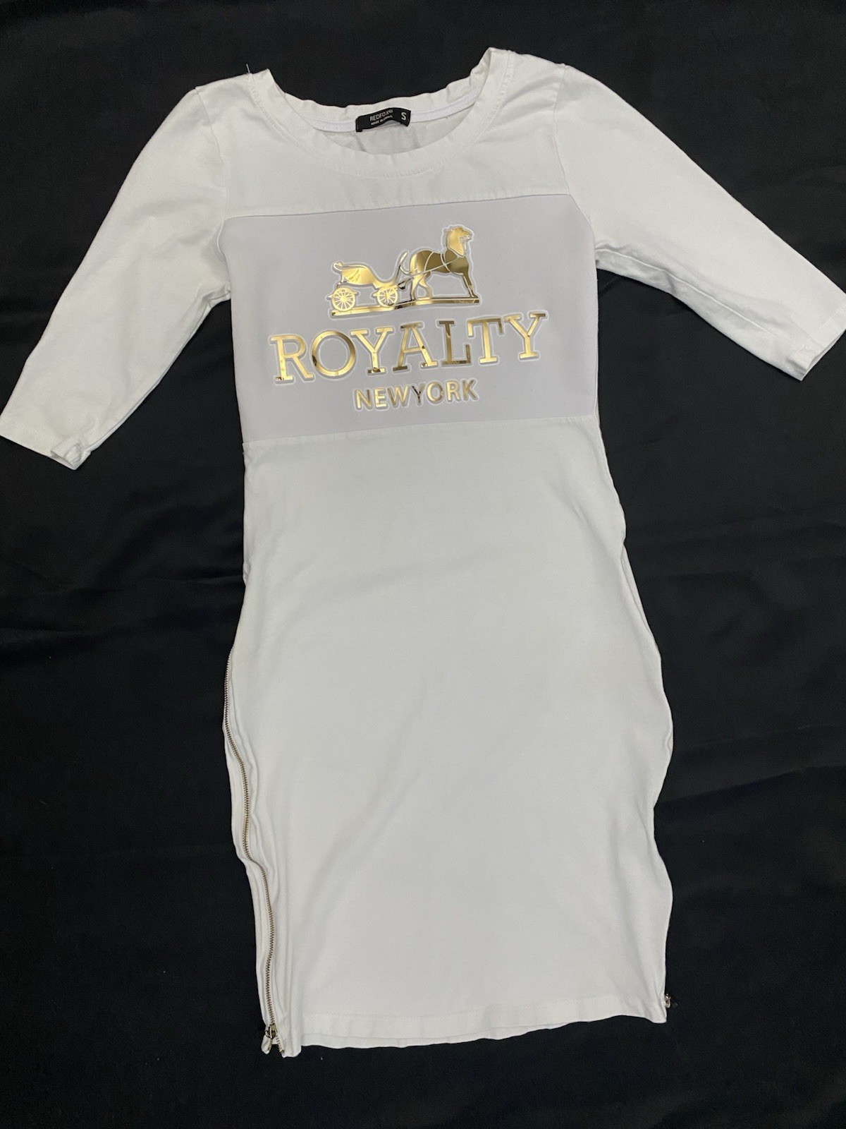 REDFOX Womens S White Solid Stretch Bodycon Midi Round Neck 3/4 Zip Logo
