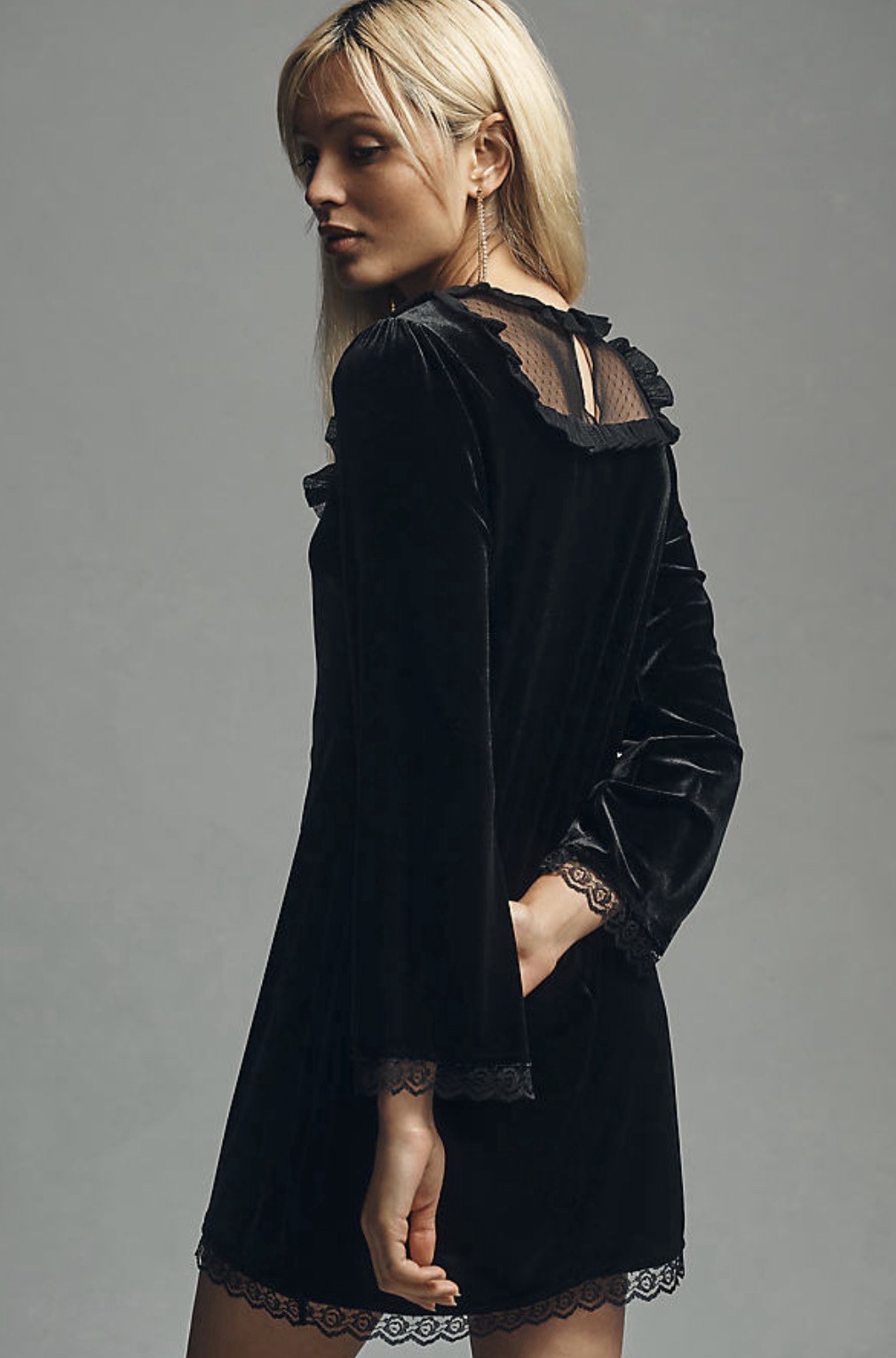 Women’s Anthropologie Dress Velvet Mesh 90’s Mini Dress Size Large New With Tags