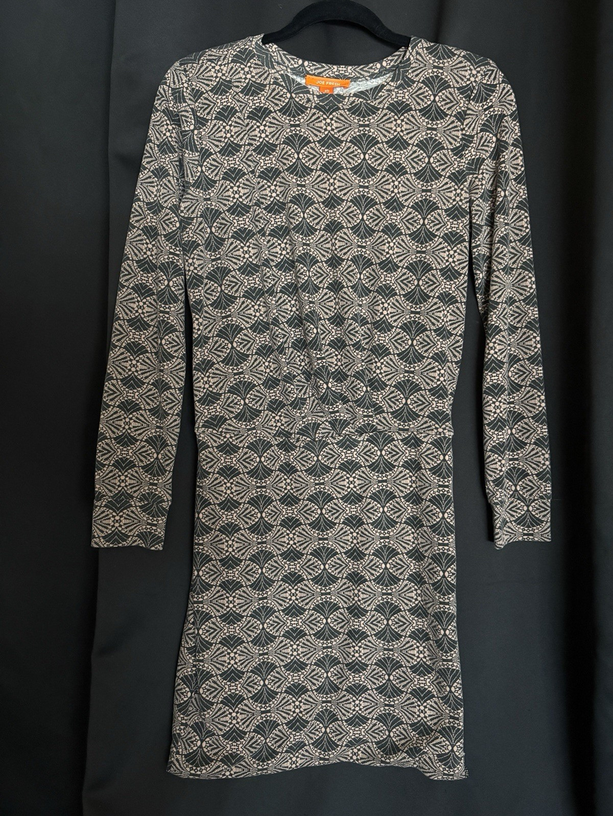 Joe Fresh Geometric Knit Sheath Dress Black Beige Long Sleeve Round Neck S/P