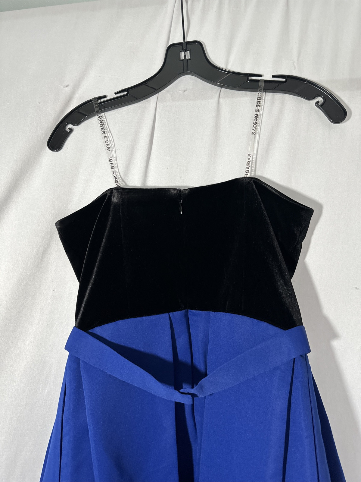 NWT $895 Sachin & Babi [ 6 ] Siobhan Embellished Velvet Faille Gown Black J1476