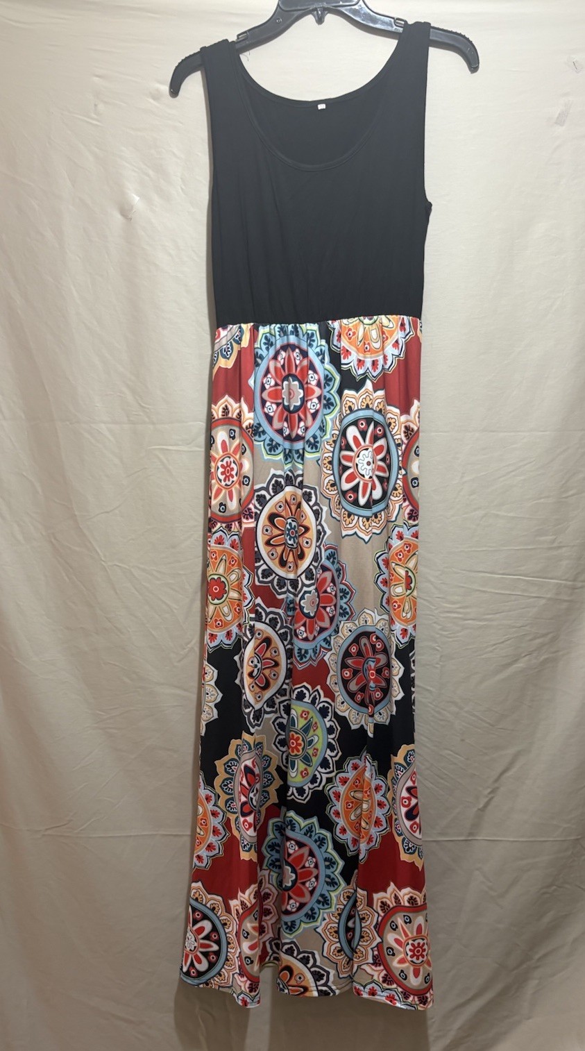 Women’s Black Multicolor Floral Maxi Dress Scoop Neck Sleeveless Size M