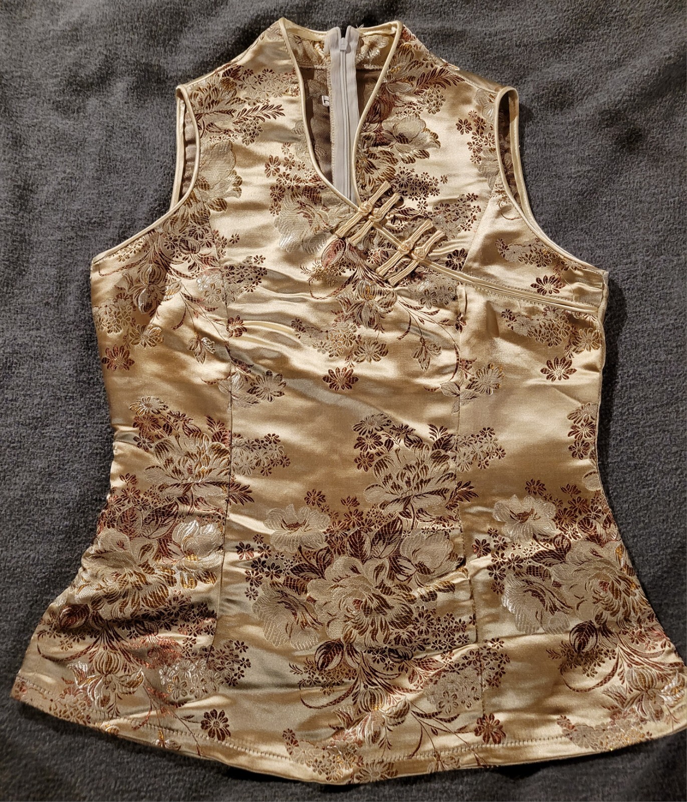 Woman’s Traditional Chinese Dress Shirt