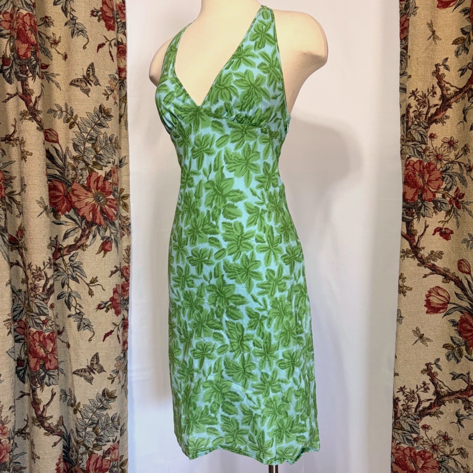 AMERICAN EAGLE Y2k baby blue and green Tropical Leaf print Halter sundress