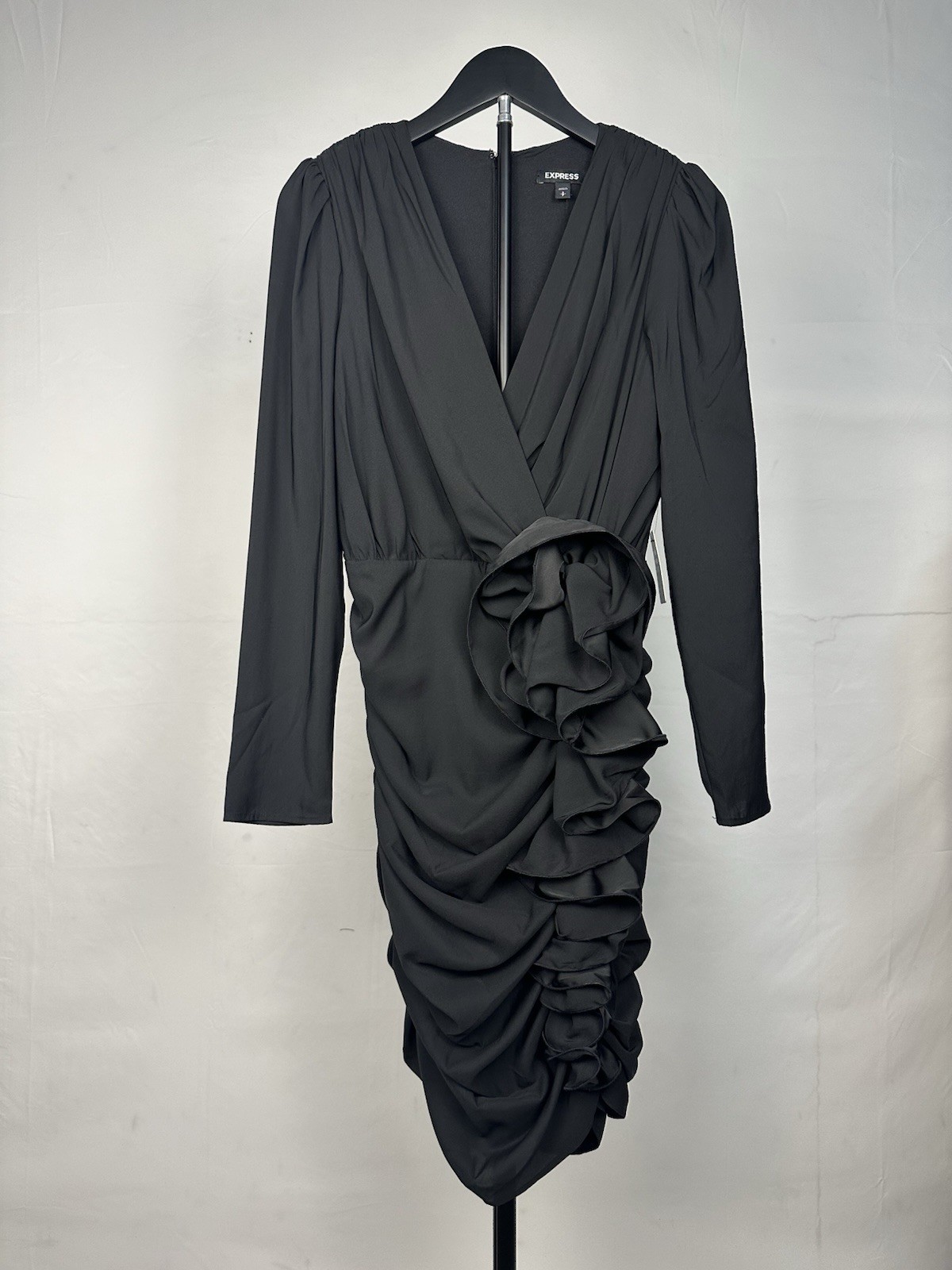 NWT Express Black Ruched Ruffle V-Neck Puff Long Sleeve Short Dress Size S