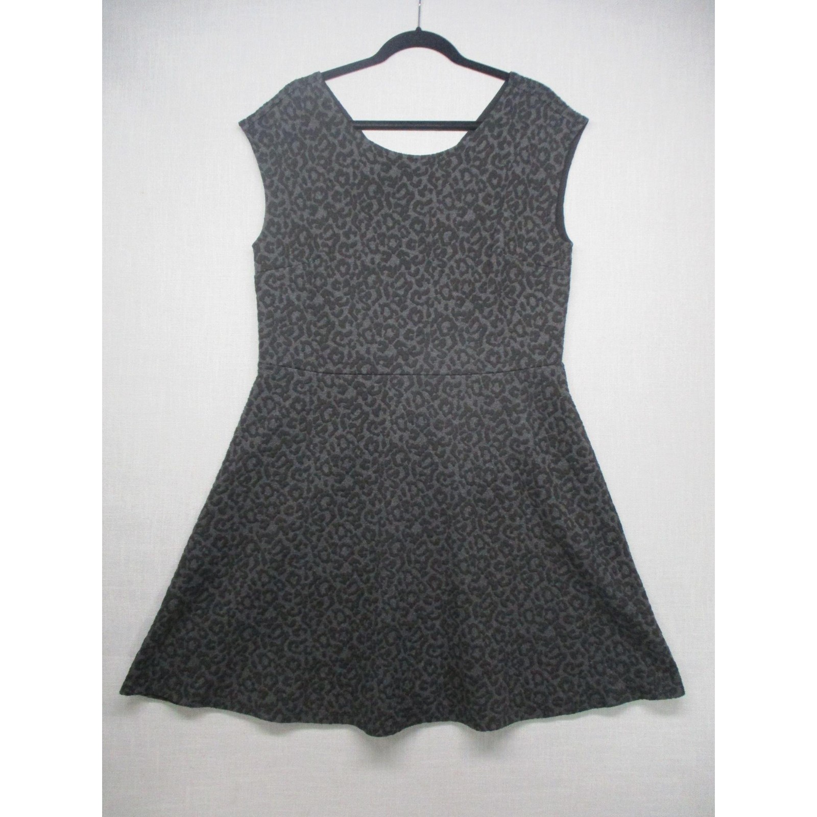 LOFT Dark Grey Black Leopard Print Modern Chic Trendy A Line Mini Dress Size 14
