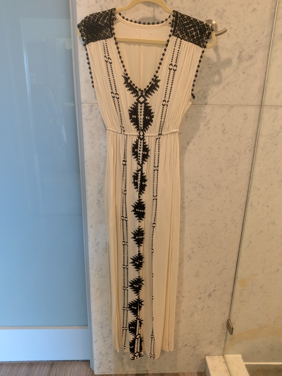 Ladies Cream and Black Southwestern Floor Length Dress. Medium