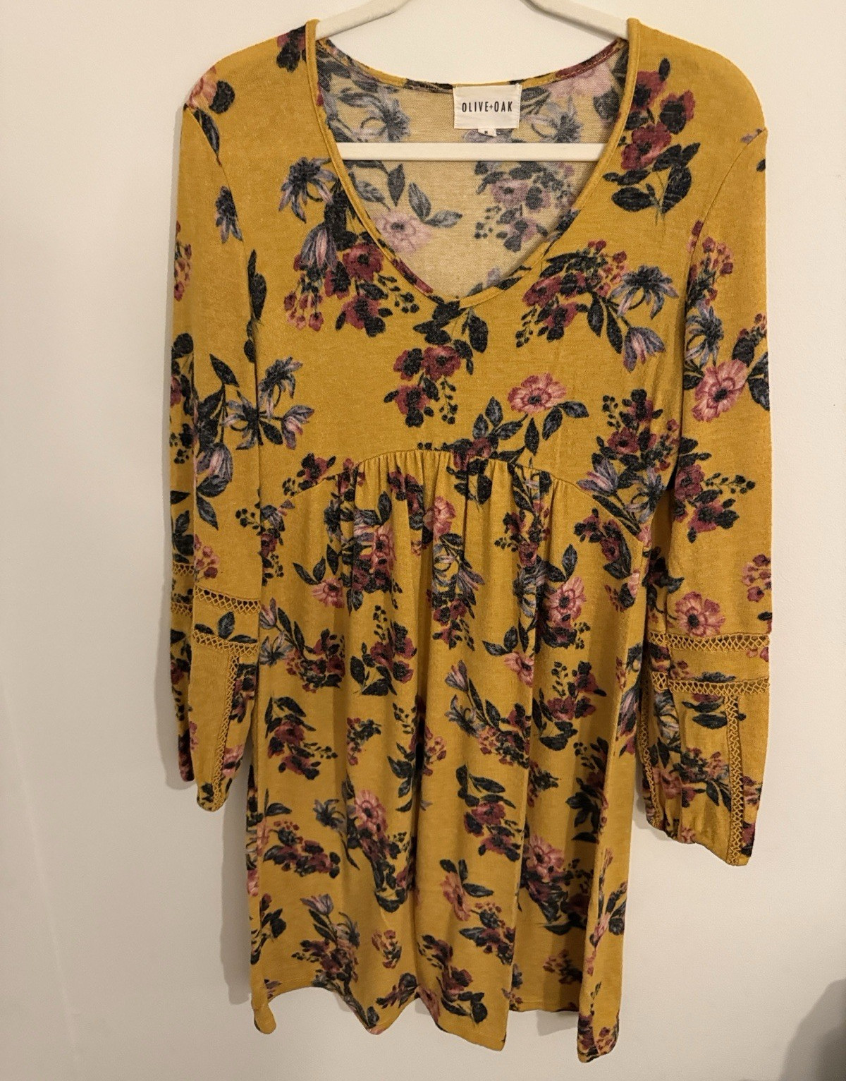 Olive + Oak Yellow Floral V-Neck Babydoll Short Dress Lace Knit 3/4 Sleeve M