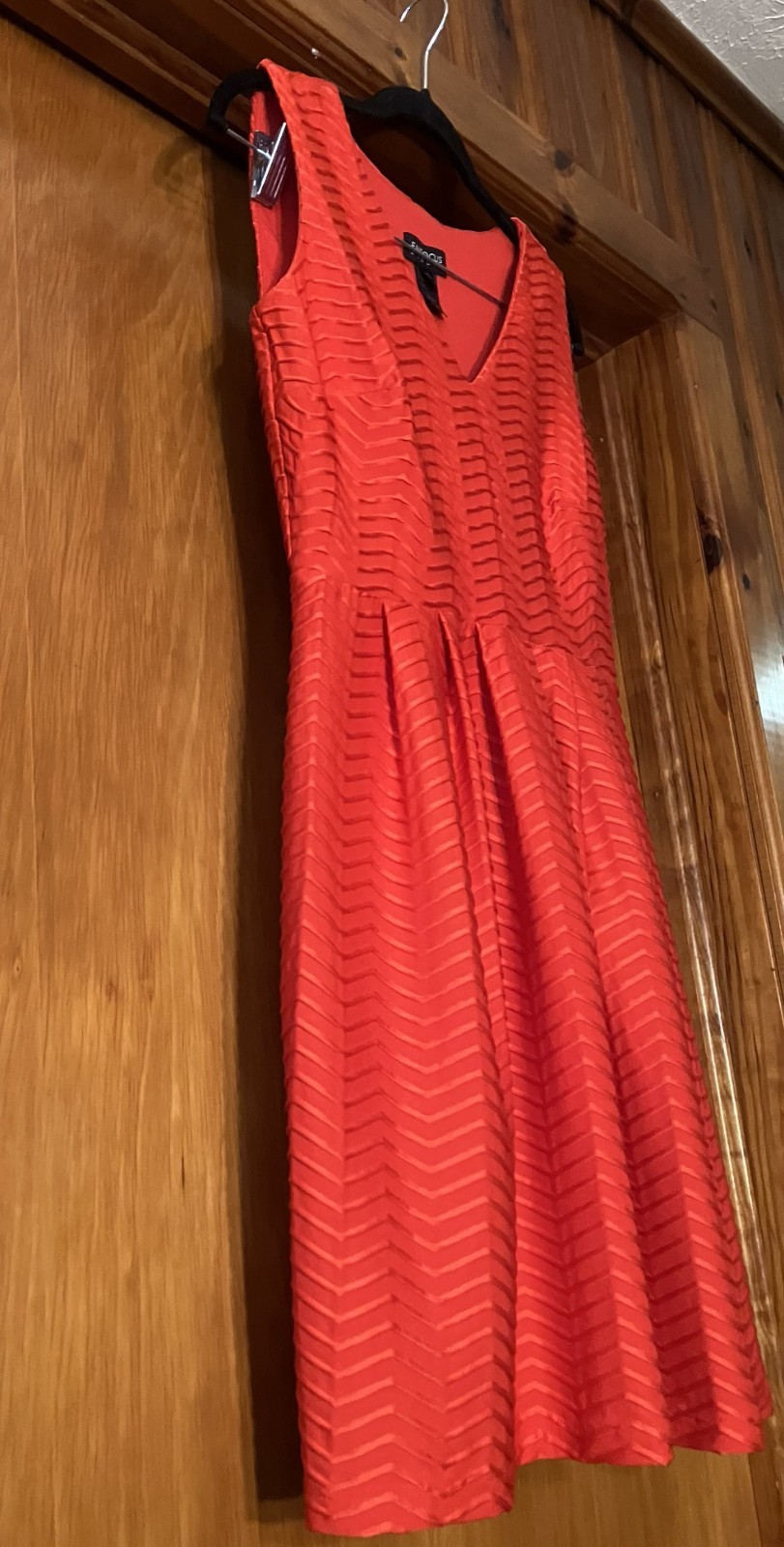 En Focus Studio Red Chevron Fit & Flare Sleeveless V-Neck Dress