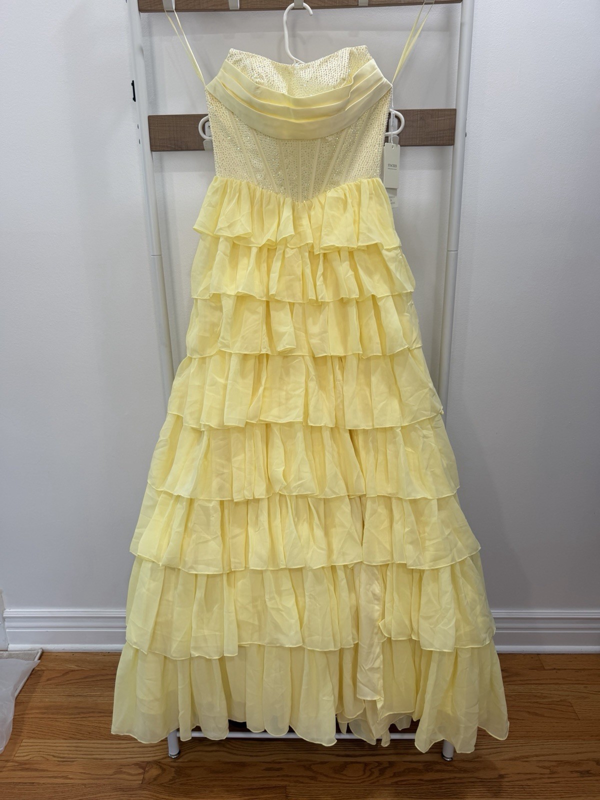 Stacees Yellow Strapless Ruffle Sequin Chiffon Long Gown Corset Lined US 0