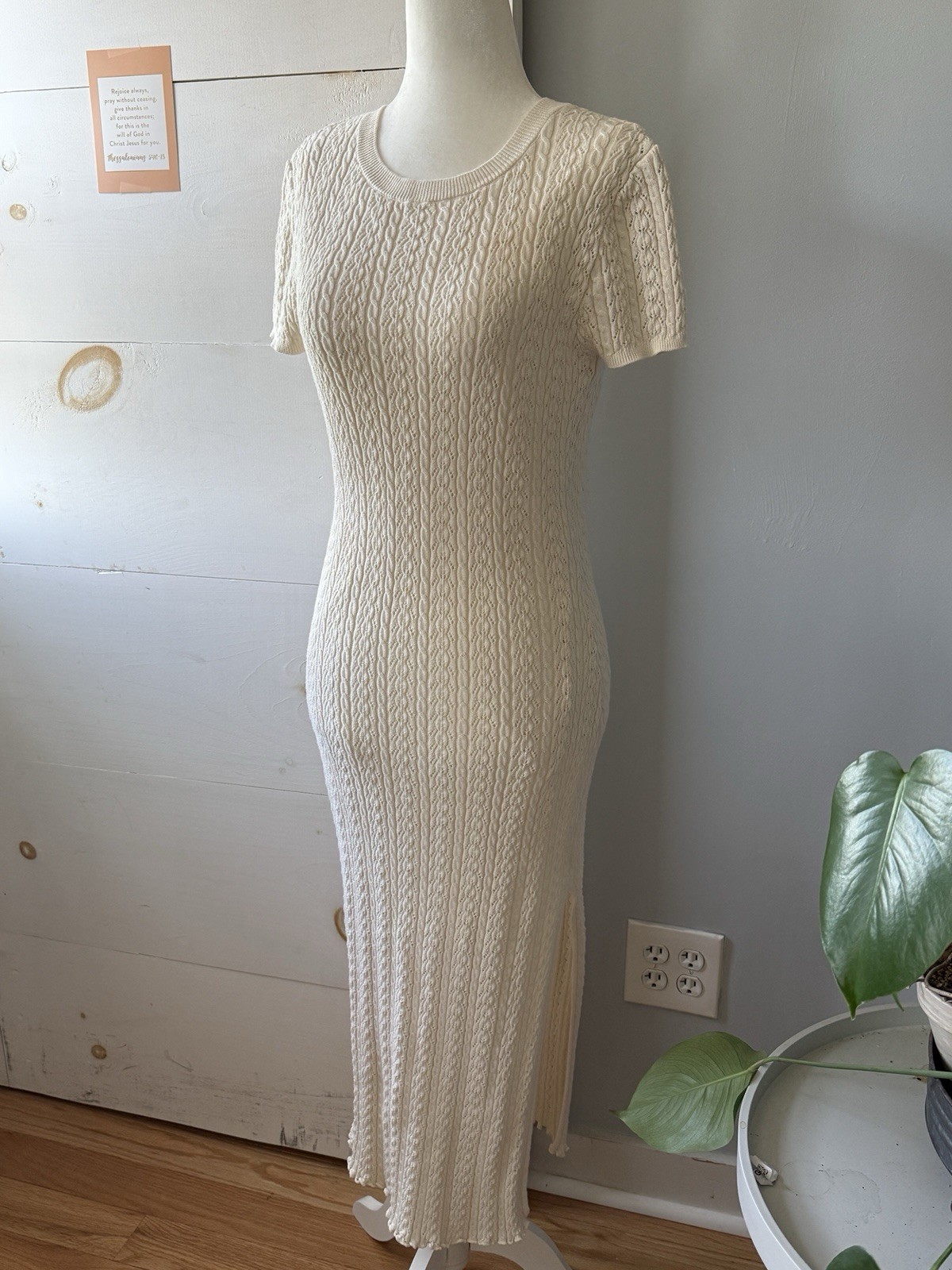 Willow And Wind Cable Knit sheath dress Almond Size L. Fits Like M New Other