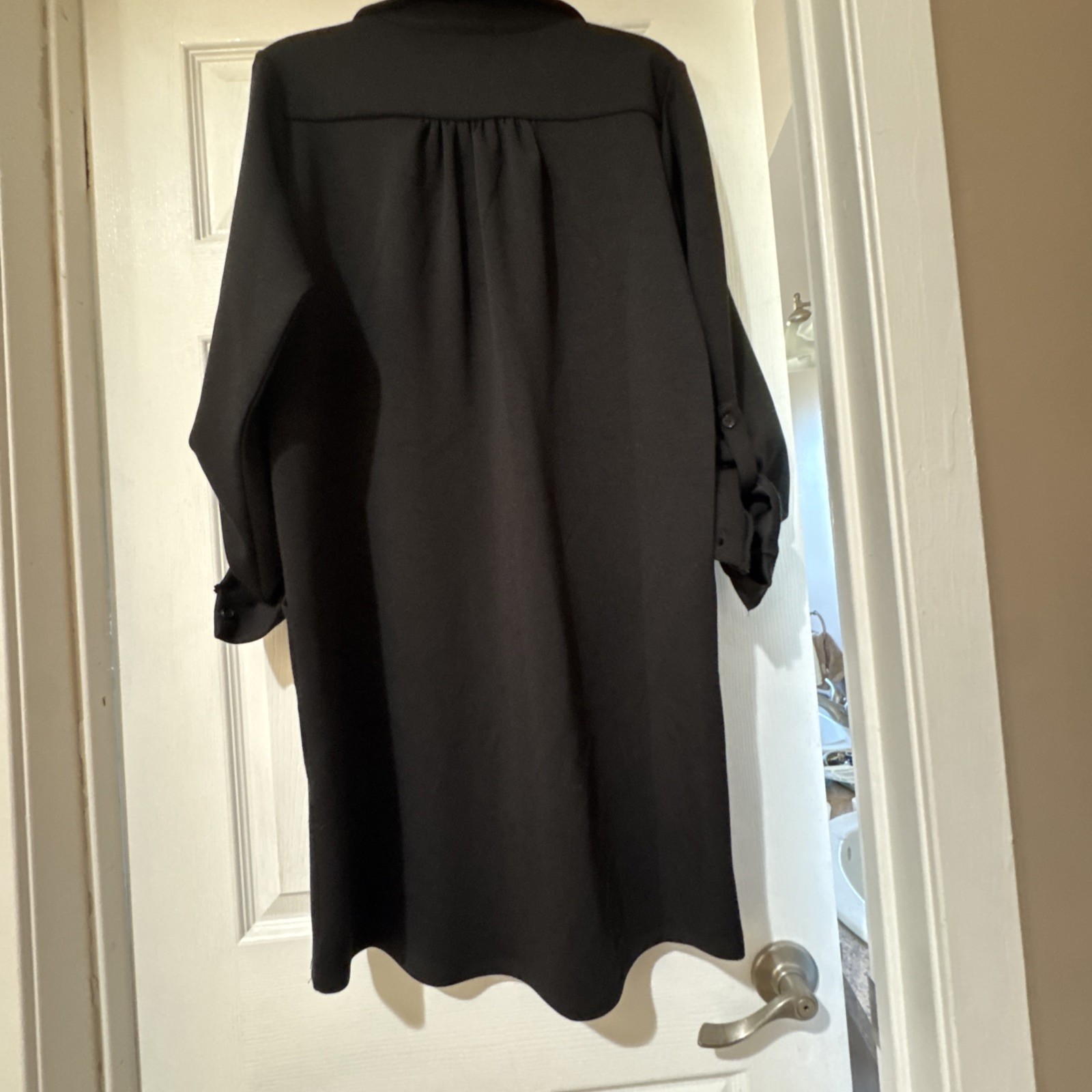 For Cynthia Black Shift Scuba Roll Tab Sleeve Collared Dress. Sz M. NWT!