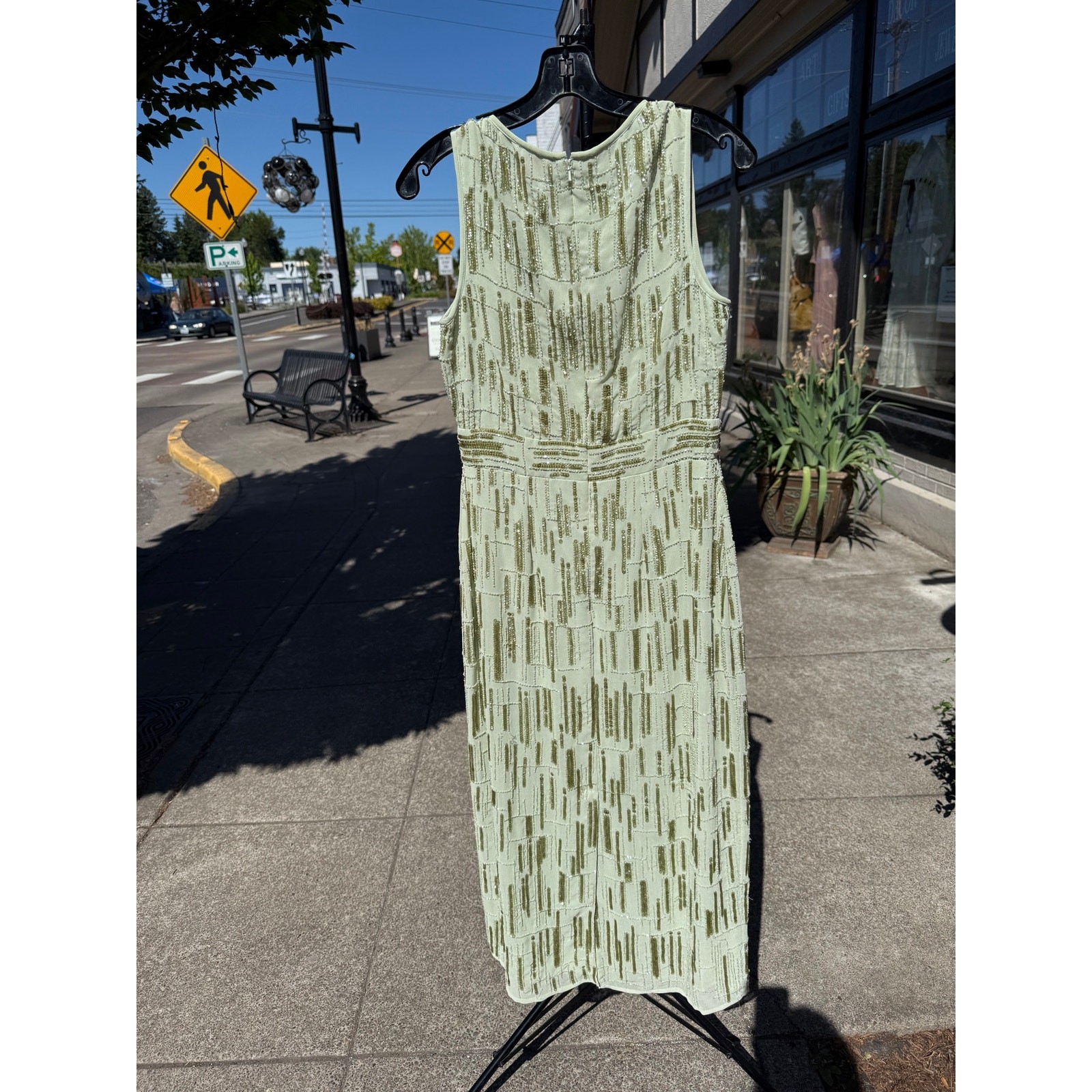Mac Duggal Abstract Beaded Sequin 70264 Sage Sheath Sleeveless Midi Dress Sz. 8