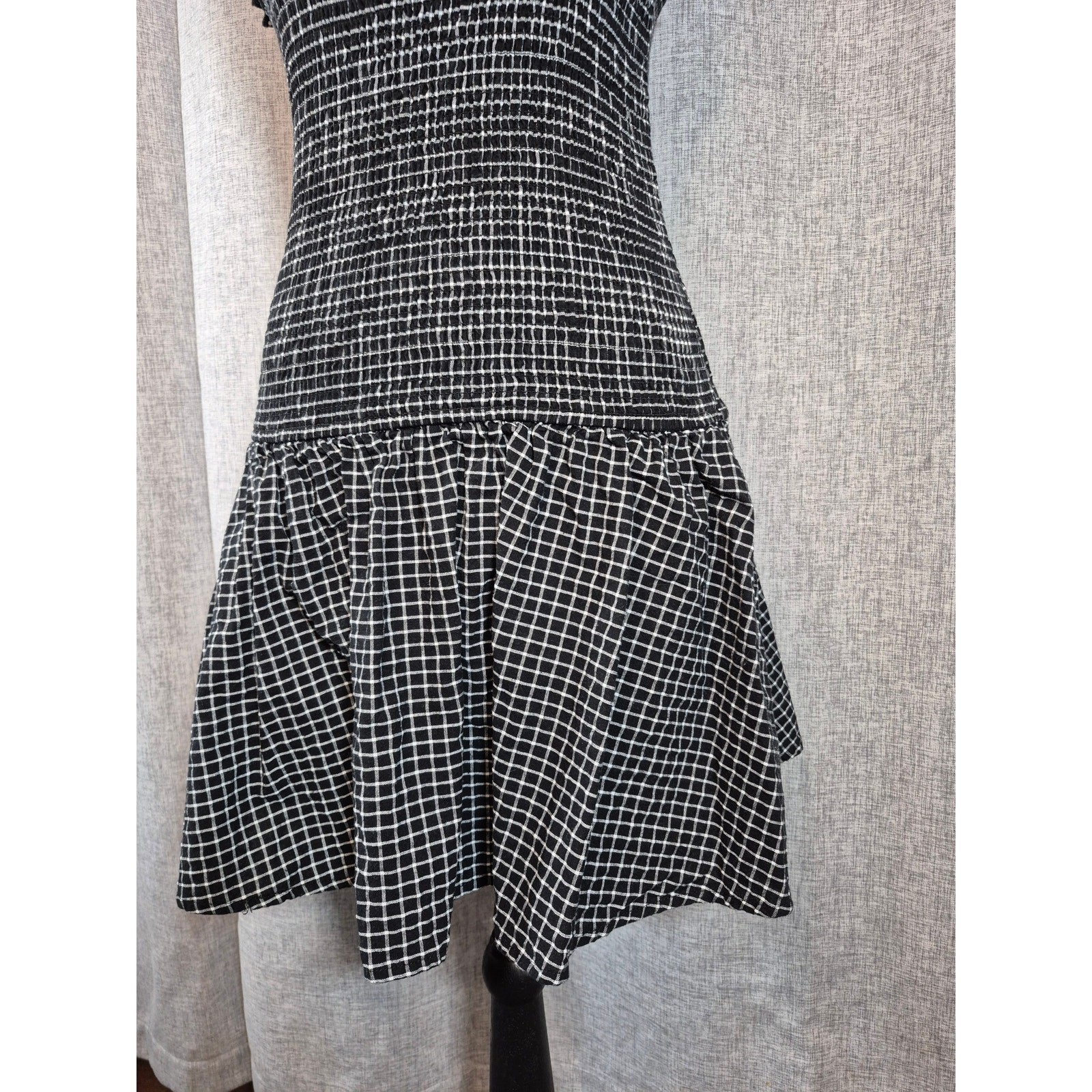 Hearts & Heels Smocked Gingham Mini Dress Black White Stretch Cottagecore Grunge
