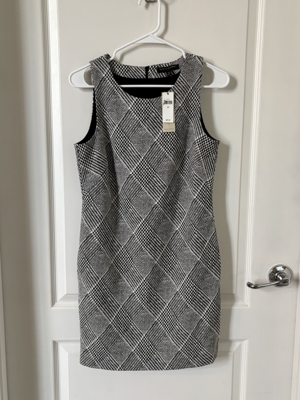 Banana Republic Plaid Dress Black White Sleeveless Career Size 2 Petite