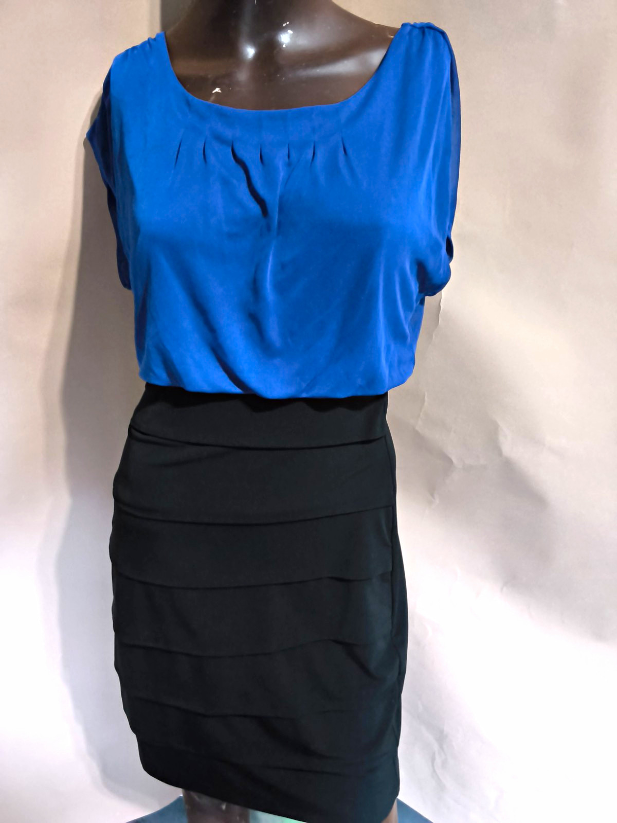En Focus Studio 4 Blue Black Colorblock Scoop Neck Sleeveless Mini Bodycon Dress