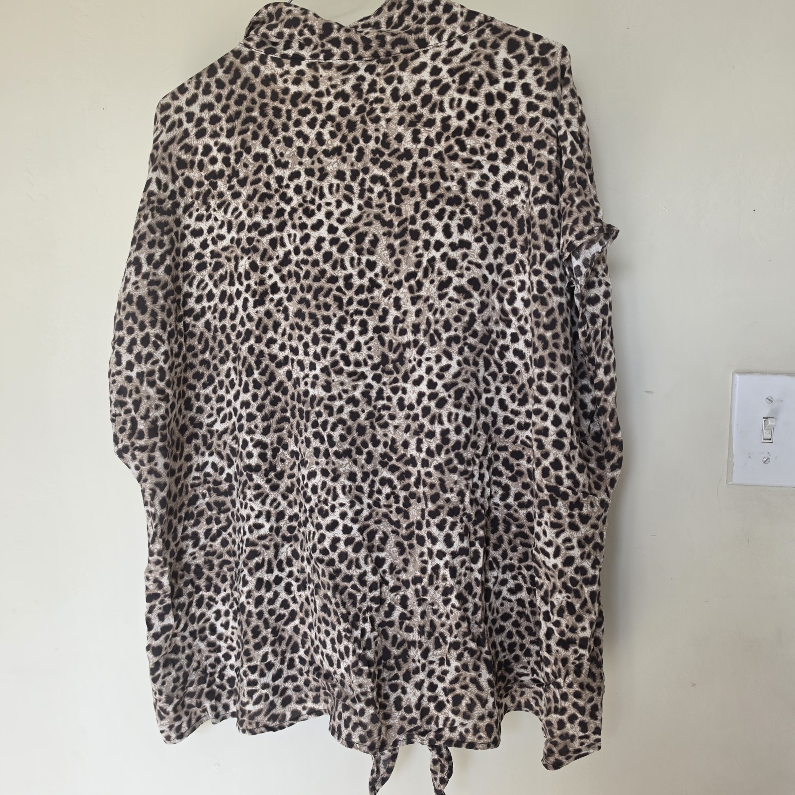 Torrid Blouse Size 2 Leopard Print Fresh Look