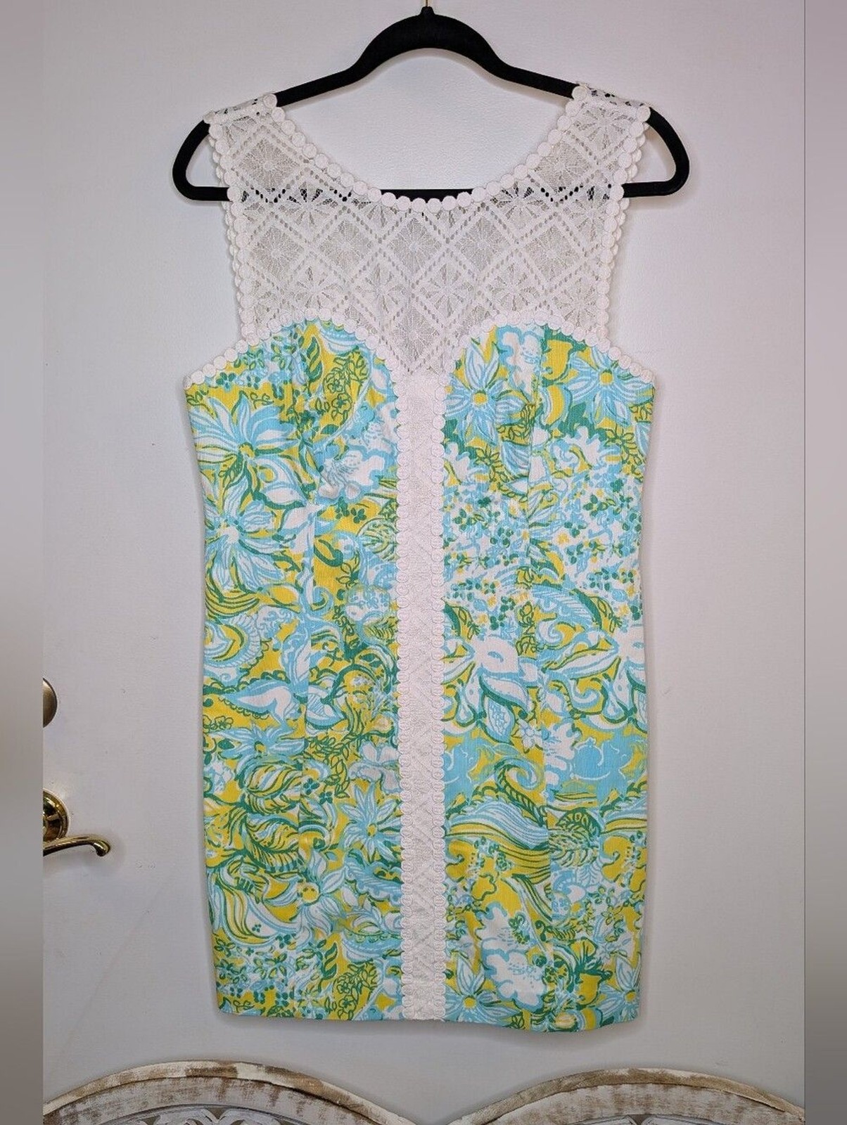 Lilly Pulitzer Sofia Lace Shift Dress Dandelion Yellow Beach Gypsies size 8