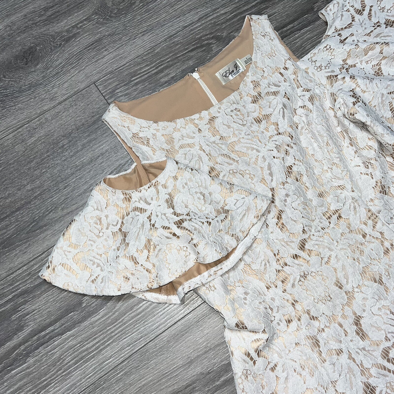 Eliza J Cream Cold Shoulder Flutter Sleeve Fit Flare Lace Nude Beige Dress 8 M