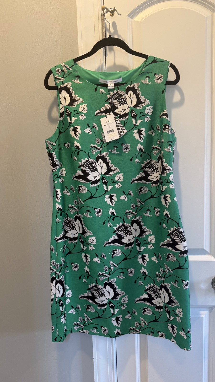 Diane Von Furstenberg DVF Sofia Dress ~ Sz 14~ Green Floral Silk Wool Print