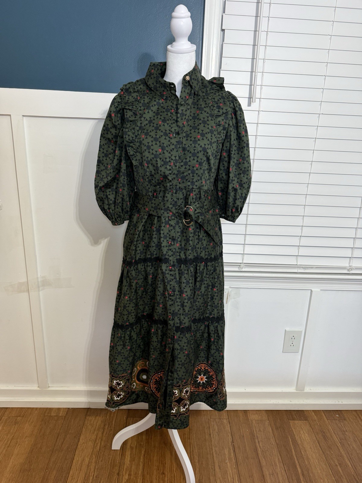 Emily Lovelock Green Geometric Embroidered Belted Midi Dress Puff Sleeve S