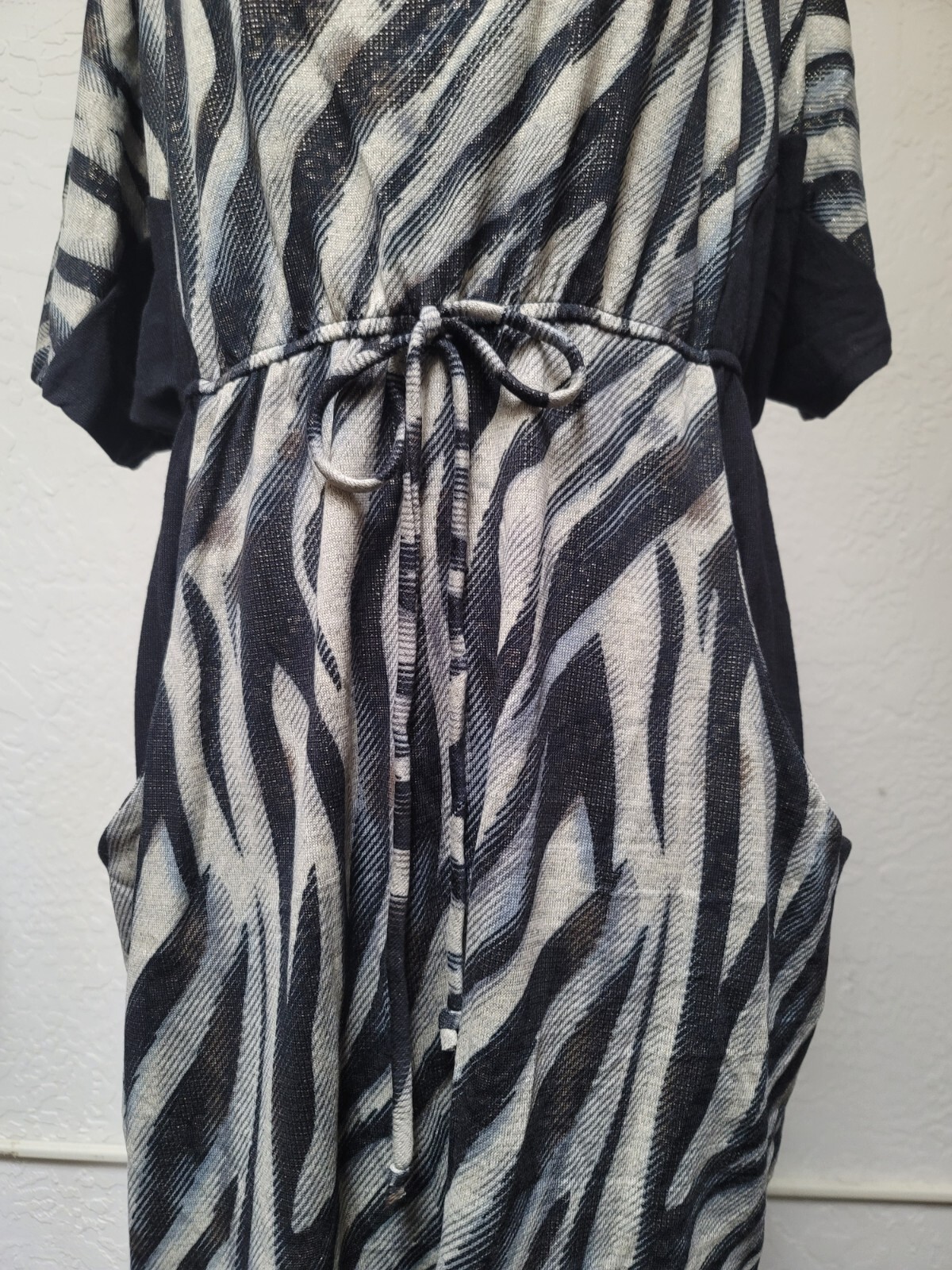 Womens 3X Black/Multi-Color Shortsleeve Dress With Pockets By Delirious Of LA
