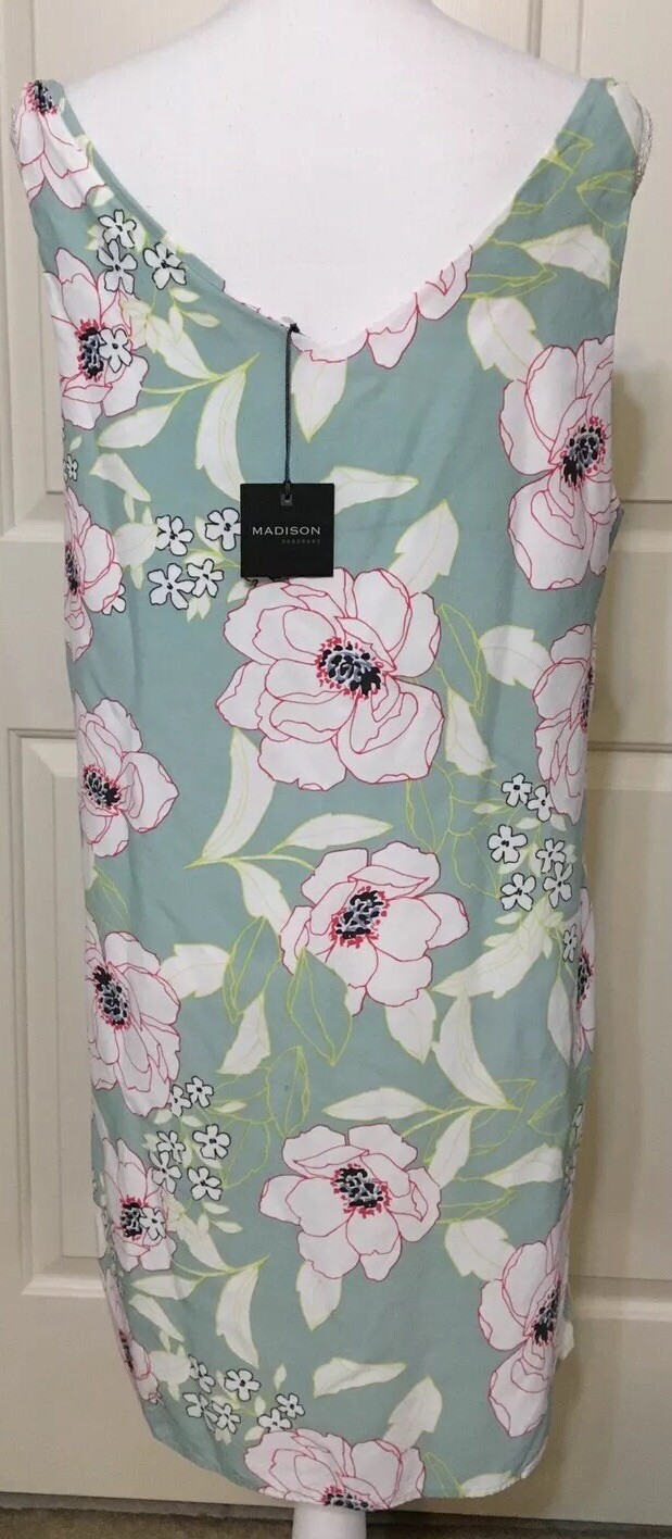 NWT Madison XL mint green floral v-neck sleeveless dress women’s