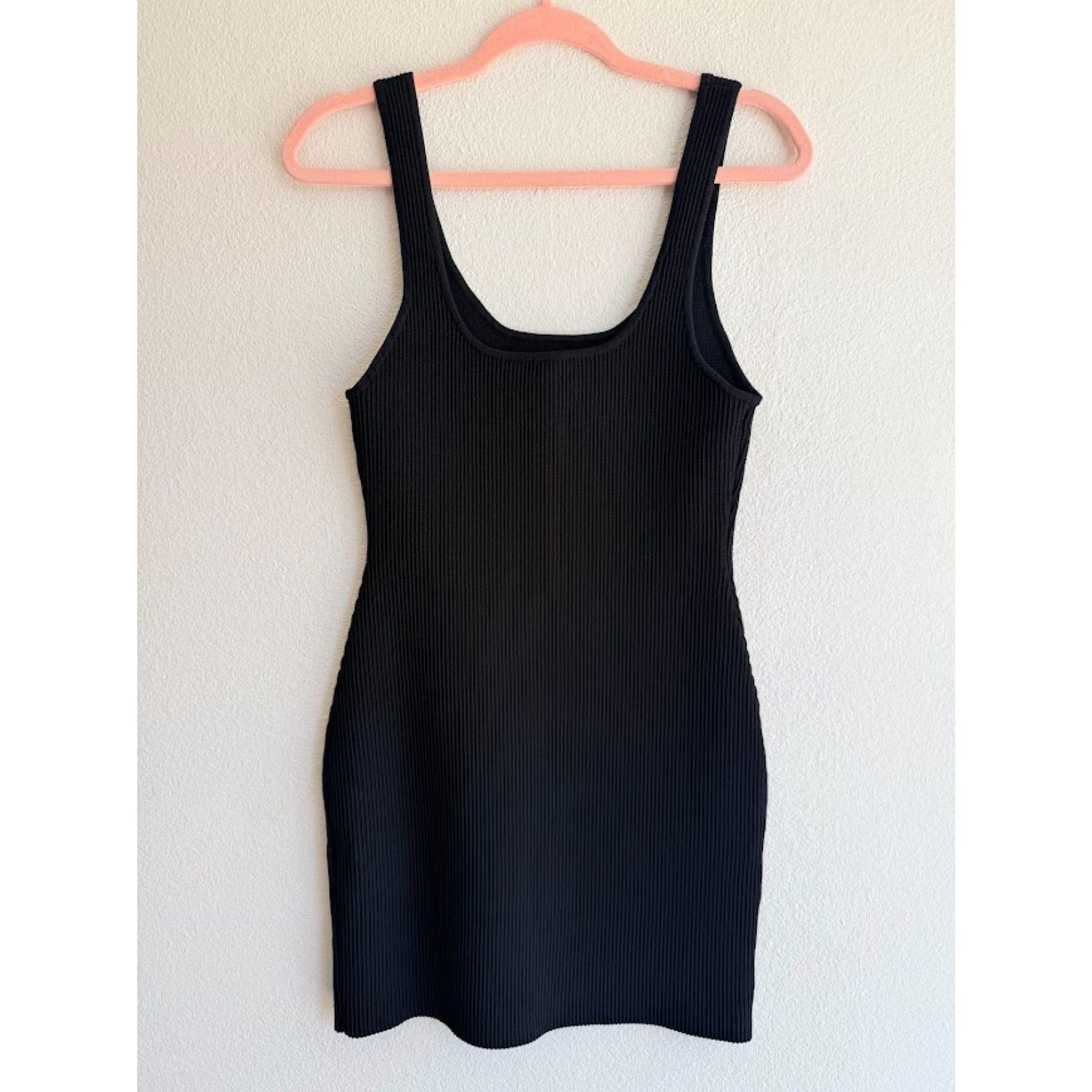 Aritzia Babaton Sculpt Knit Ribbed Square Neck Mini Tank Dress in Black size M