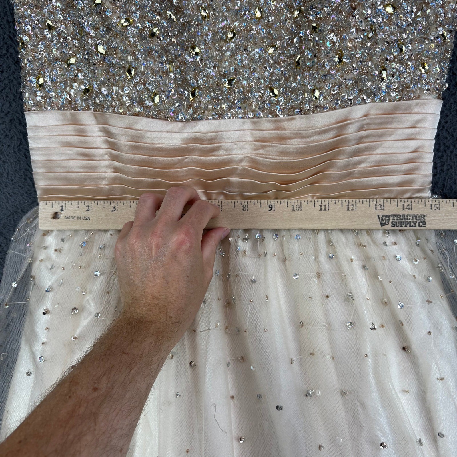 Dave & Johnny Champagne Sequin Beaded Tulle Prom Gown Dress 19/20 Plus Size