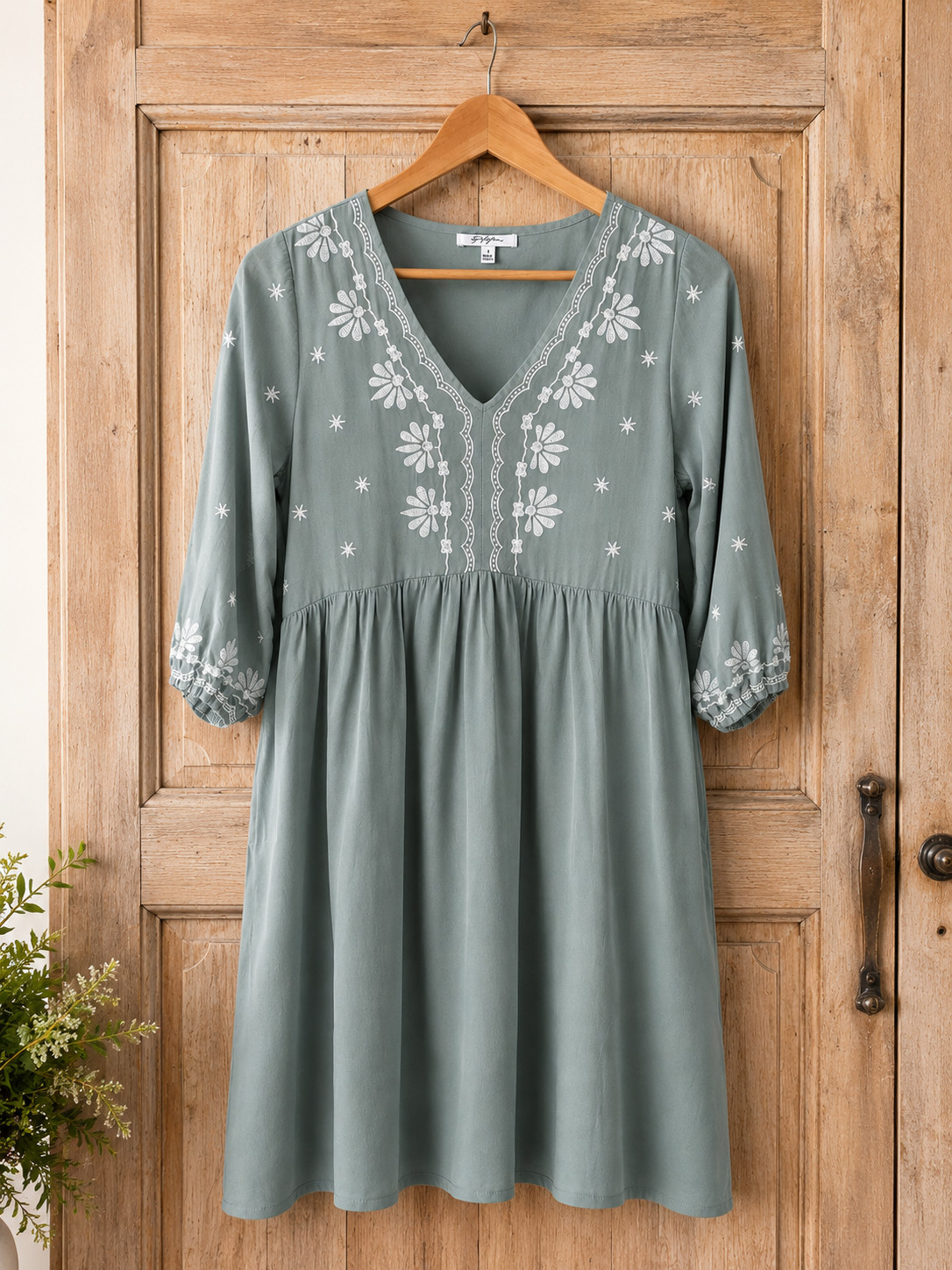 Polagram Mini Dress Tunic Top Sage Green Floral Boho Women’s Small Embroidered