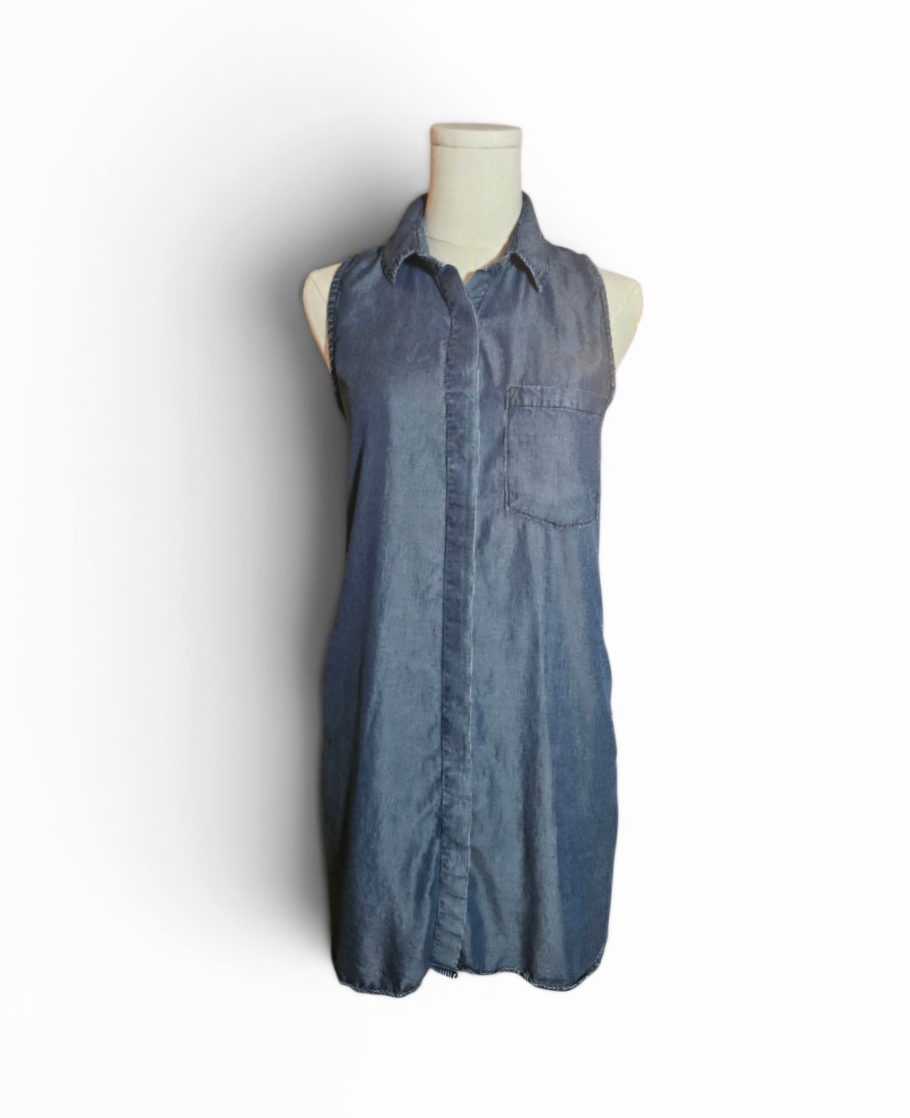 Thread & Supply Small Sleeveless Denim Above The Knee Button Down Shirtdress