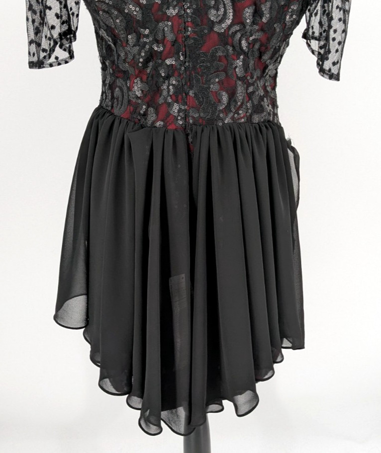 CACH’E Formal Dress Size 12 Black Sequins over Red Lining NWT