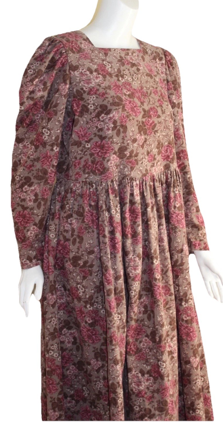 Laura Ashley UK 14 US 10 VTG Rose Floral Brown Corduroy Edwardian Full Dress