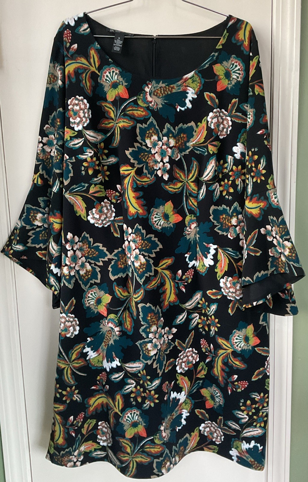 Inc International X Anna Sui Size 1X Bell Slv Black Floral Womens Sheath Dress