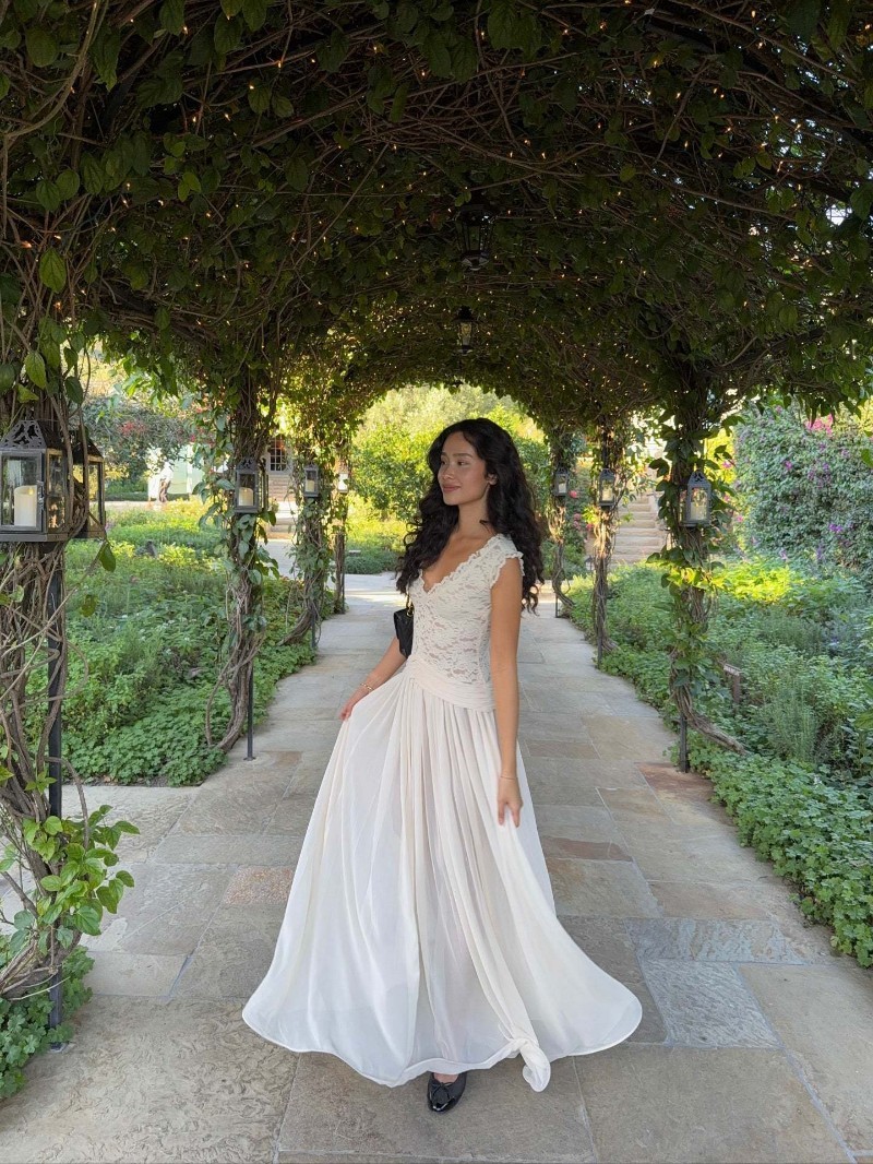 2026 Spring/Summer Evening Gown V-neck Chiffon Maxi Dress Off-the-Shoulder Lace