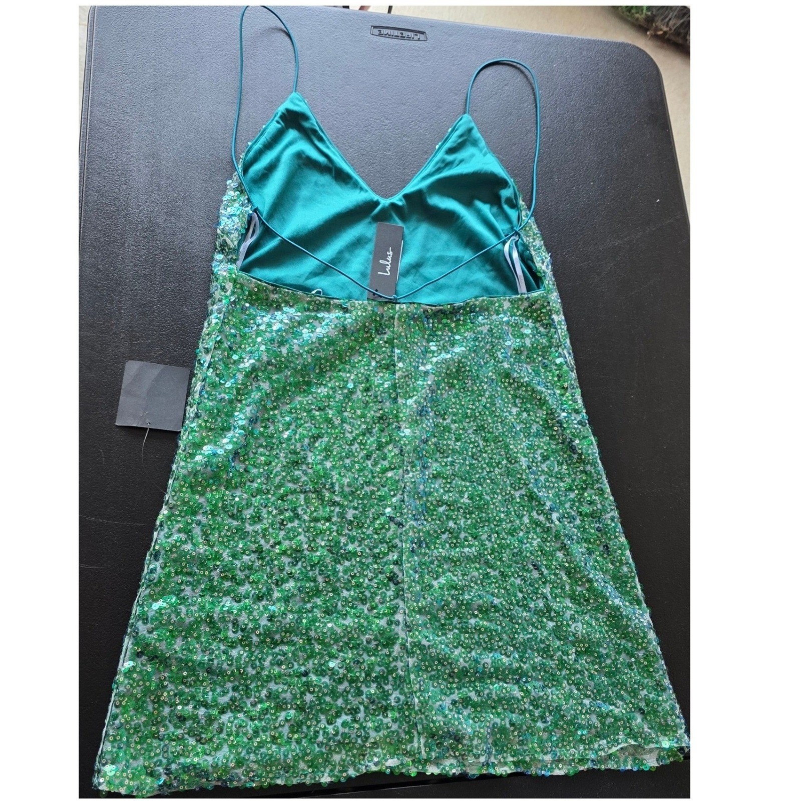 Lulus Green Sequin Mini Dress V-Neck Spaghetti Strap DE21634HL Womens Large NEW