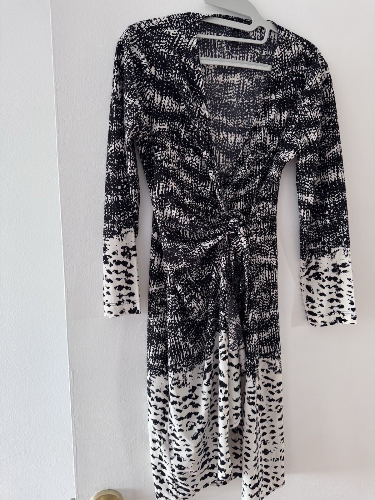 BCBG Max Azria Black White Scribble Stripe Adele Wrap Dress, Size S