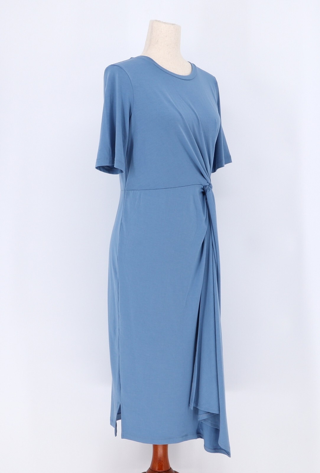BETABRAND Knot Jersey Dress in Light Blue Size M